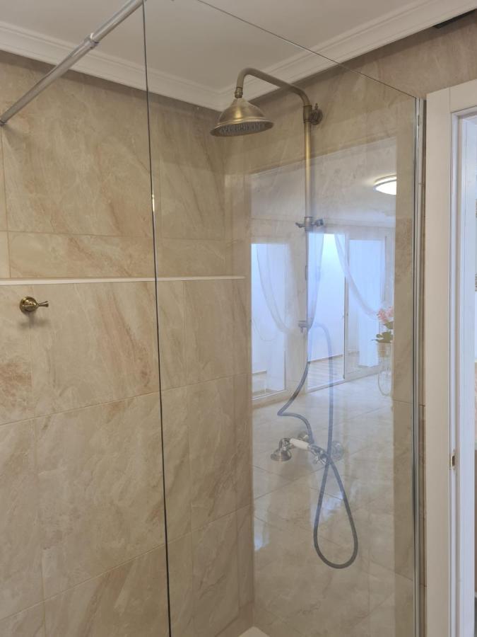 Retro 1 Bedroom Apartment Chayofa Kültér fotó
