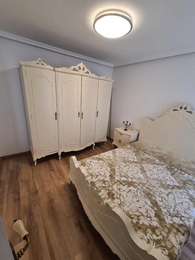 Retro 1 Bedroom Apartment Chayofa Kültér fotó